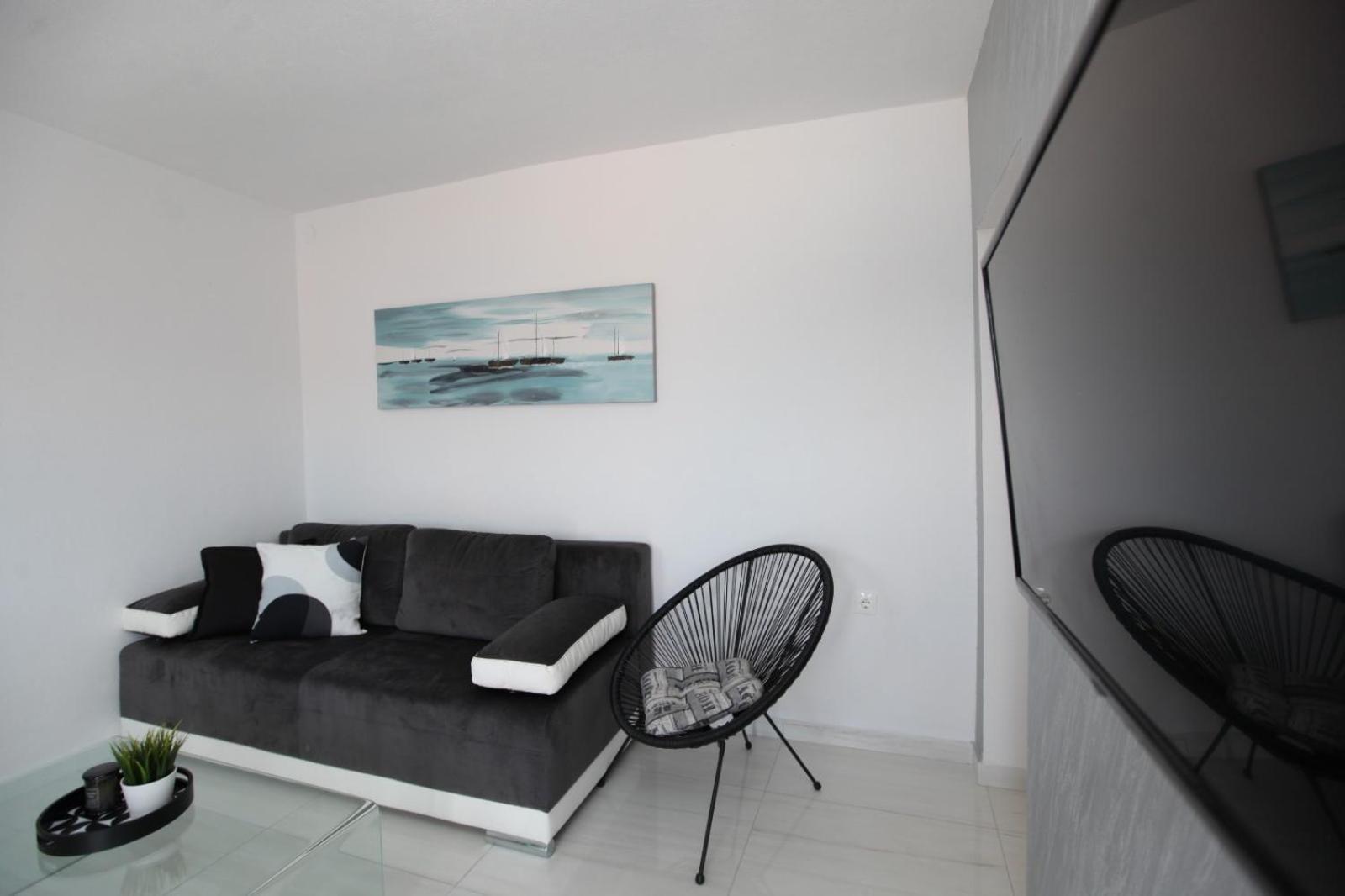 Apartment With Terrace And Sea View - Lucic Trogir Exterior foto